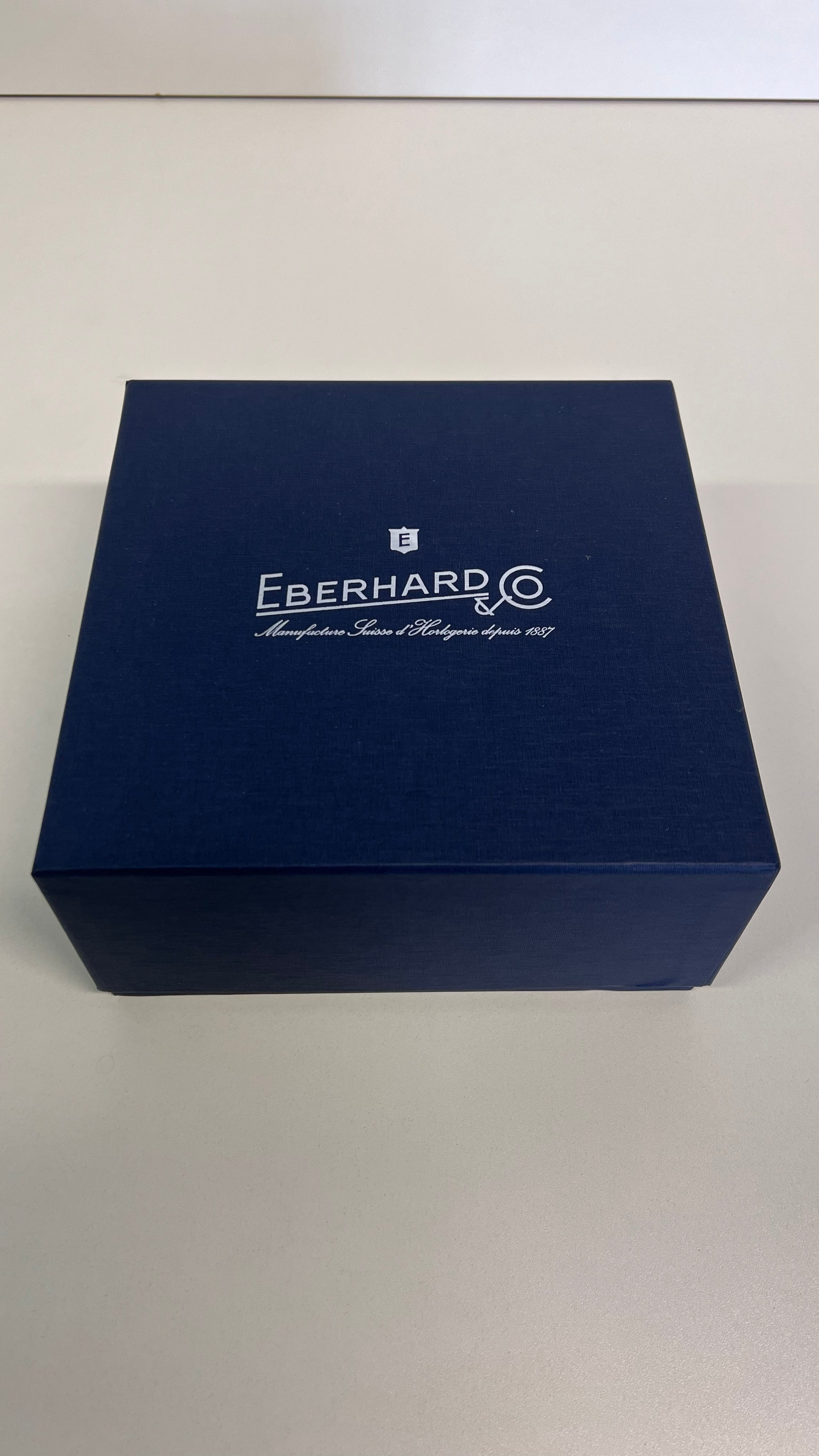 Second Hand Luxusuhr jetzt online kaufen auf kaleaz.