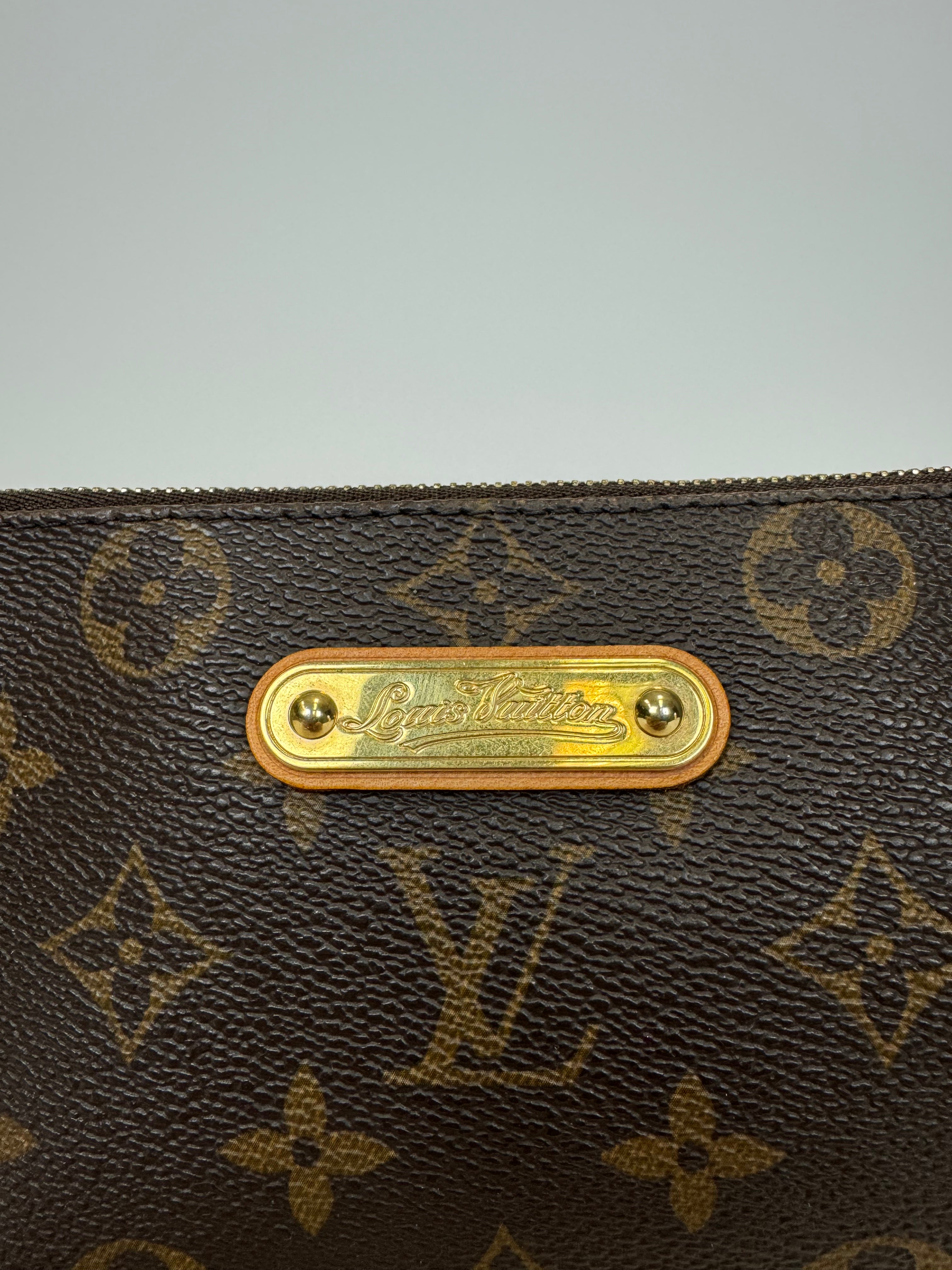 Louis Vuitton Pochette