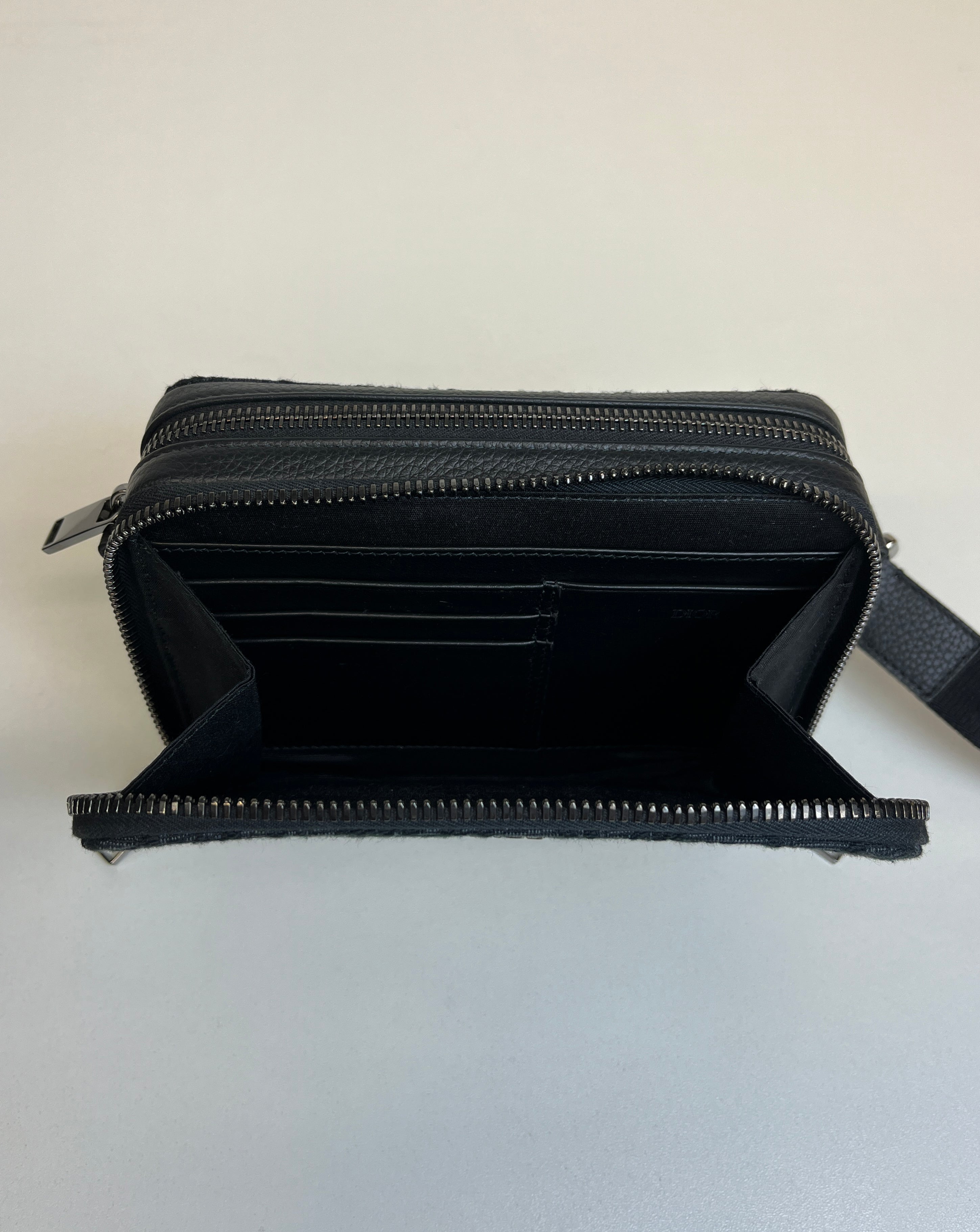 Second Hand Designertasche jetzt online kaufen auf kaleaz.