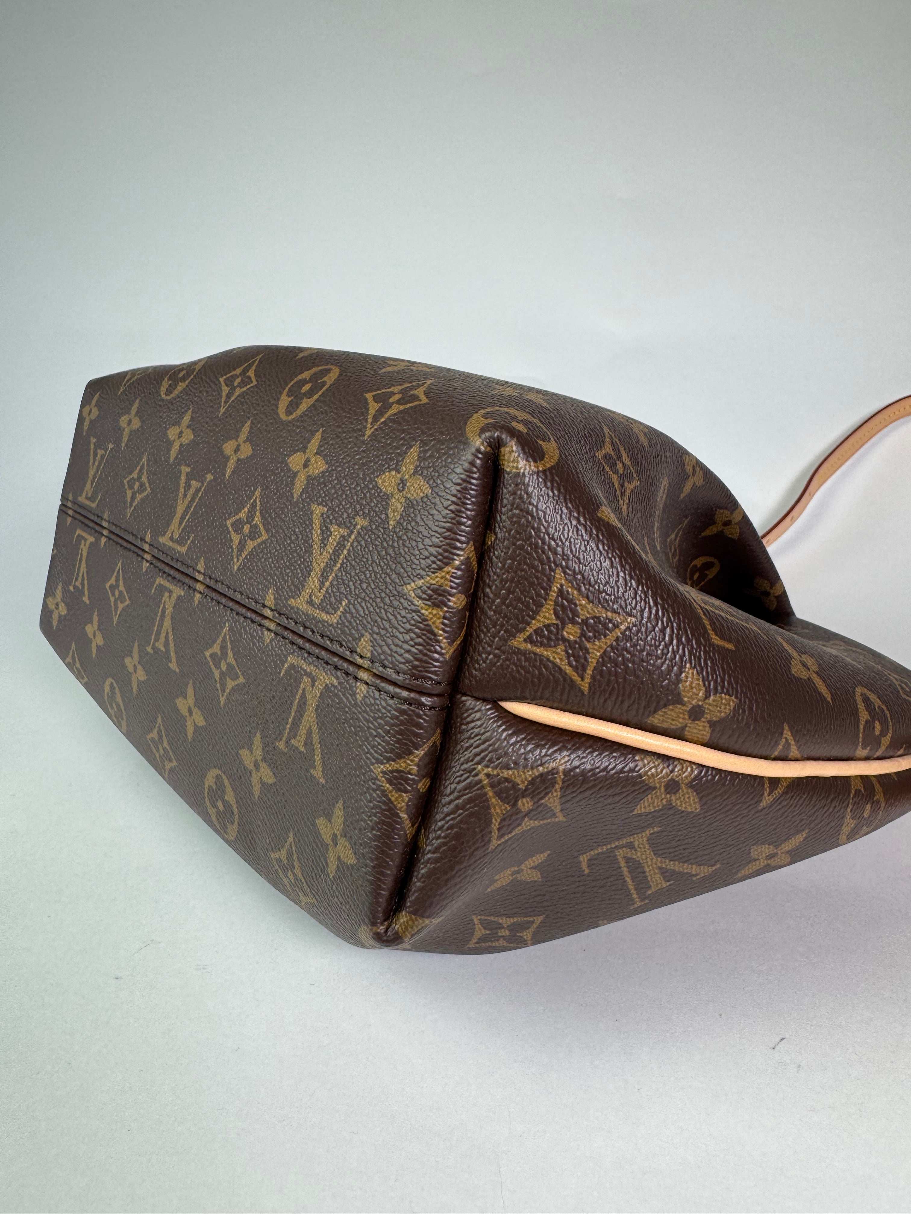 Louis Vuitton Turenne MM