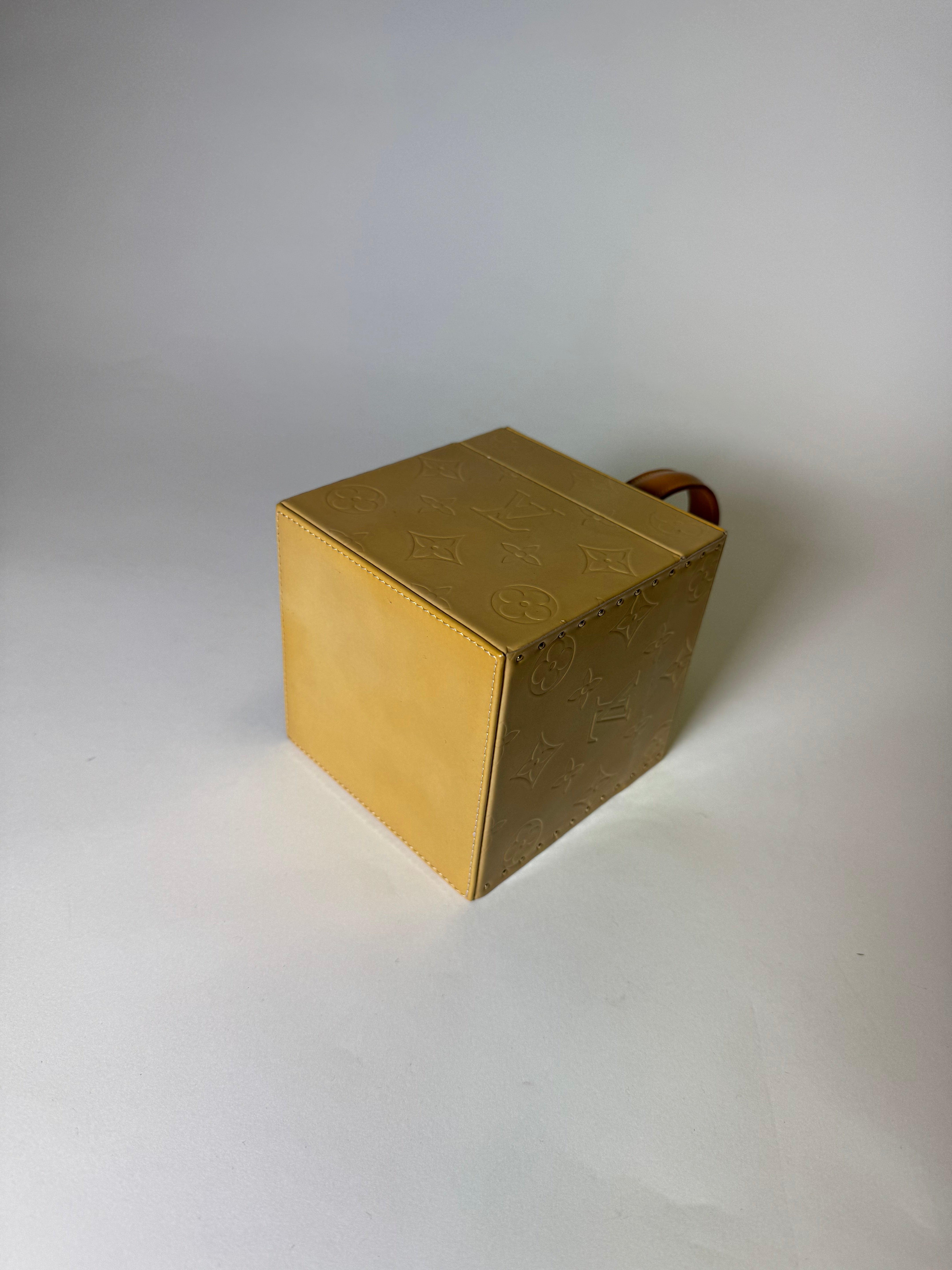 Louis Vuitton Vernis Bleecker Box