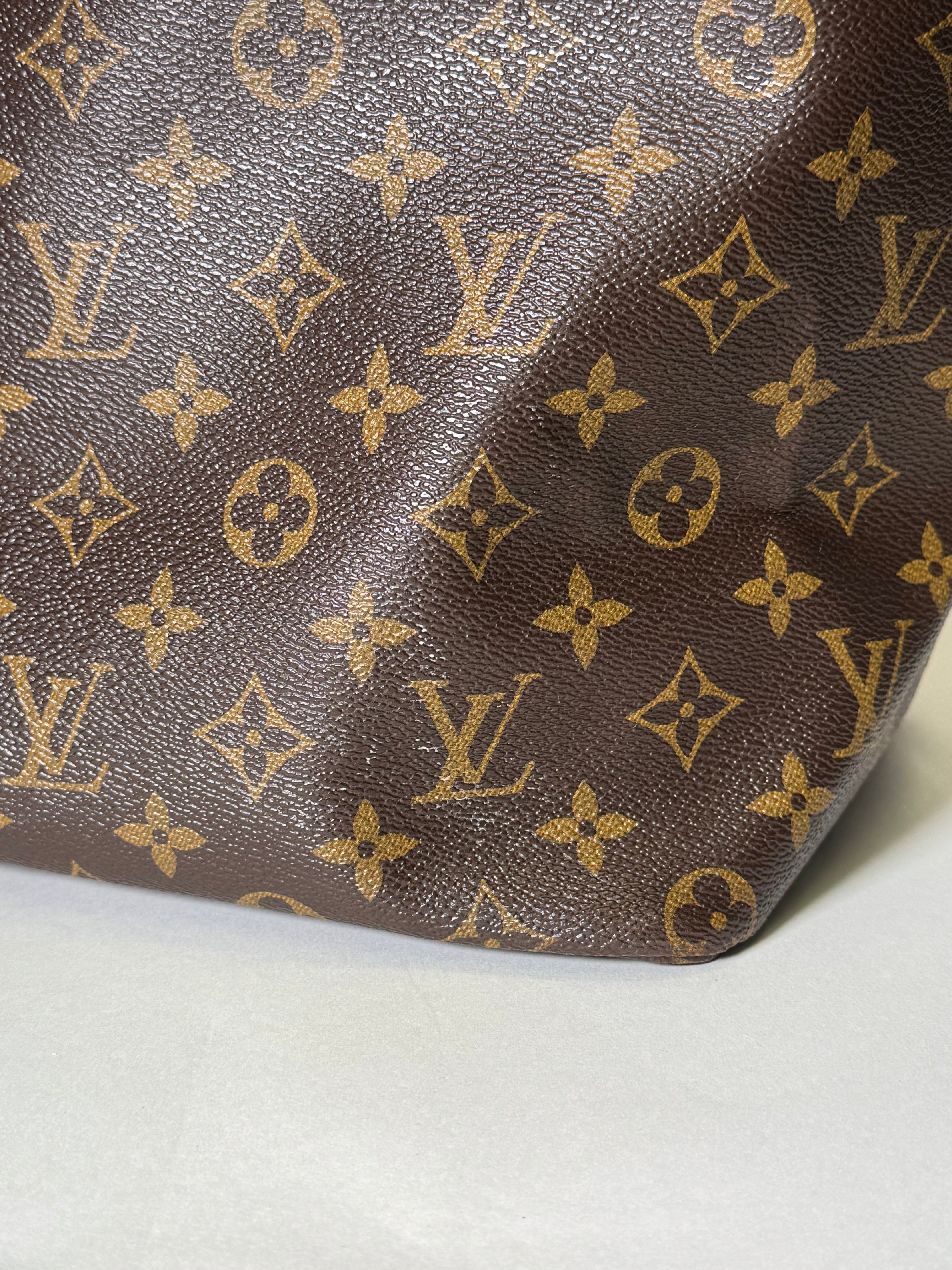 Louis Vuitton Neverfull MM