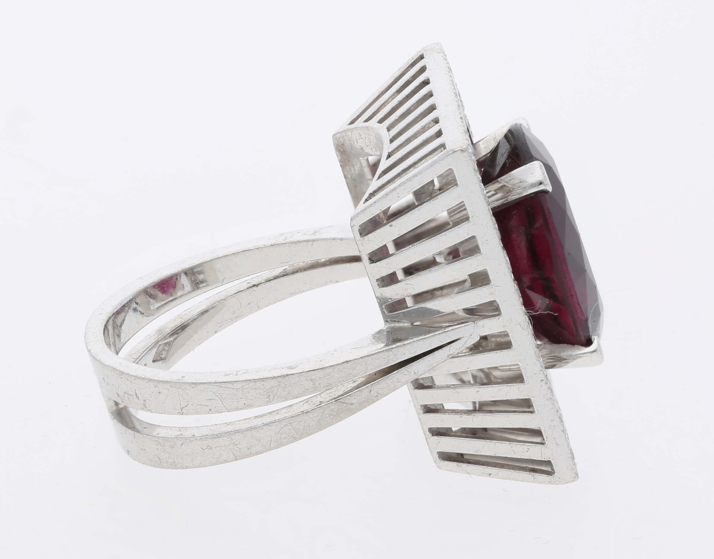 Rhodolith-Diamant-Ring