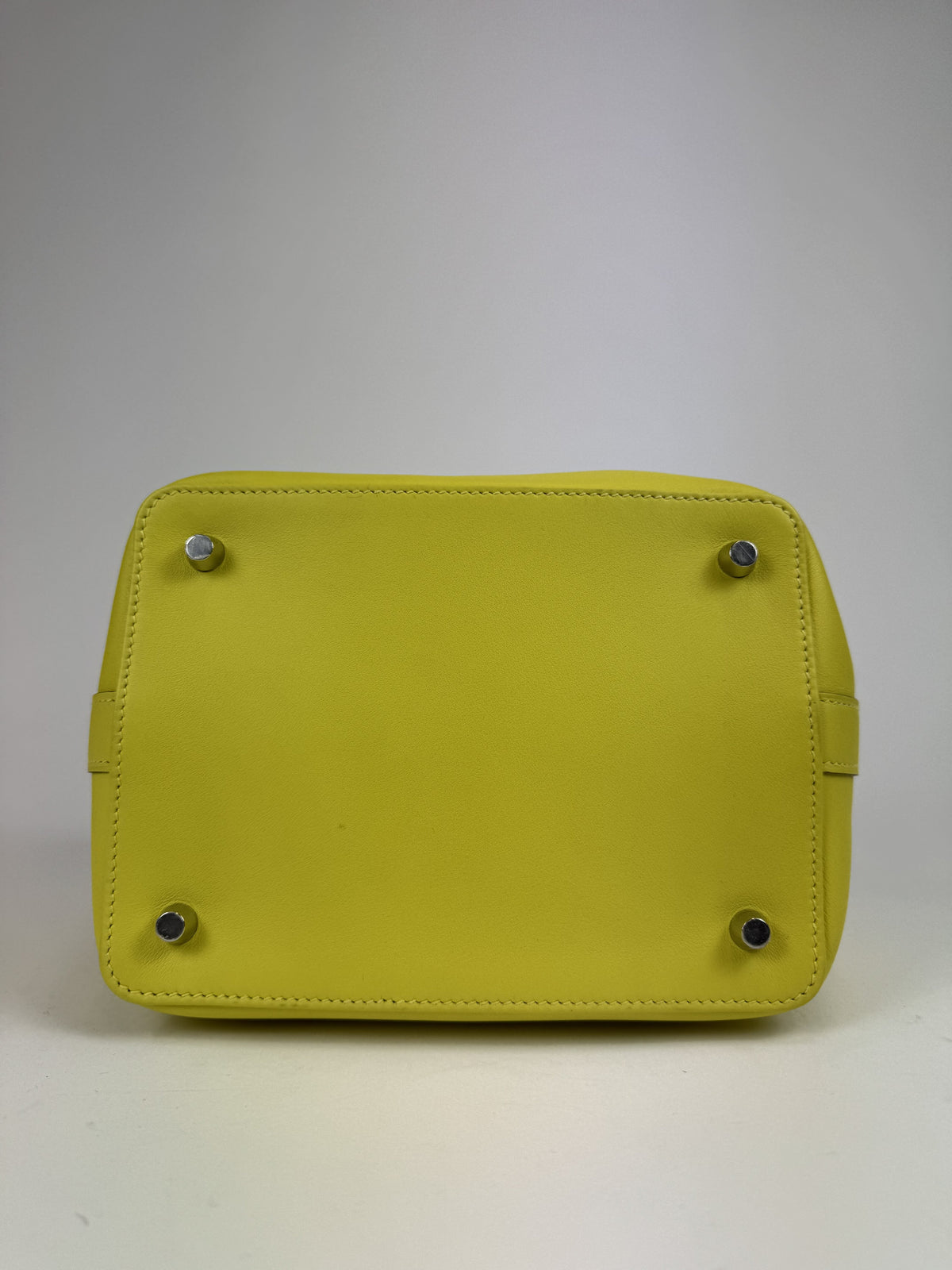 Hermès Tool Box 22