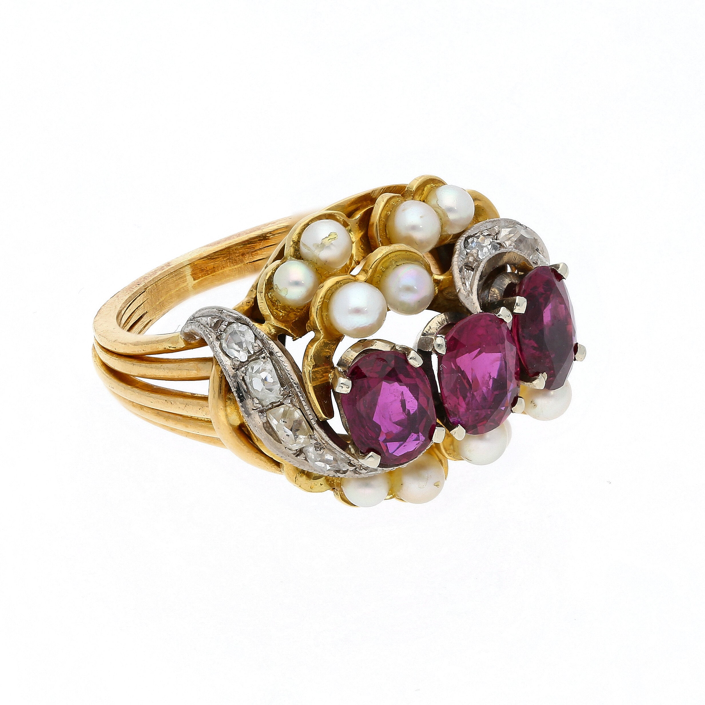Rubin-Perlen-Diamant Ring