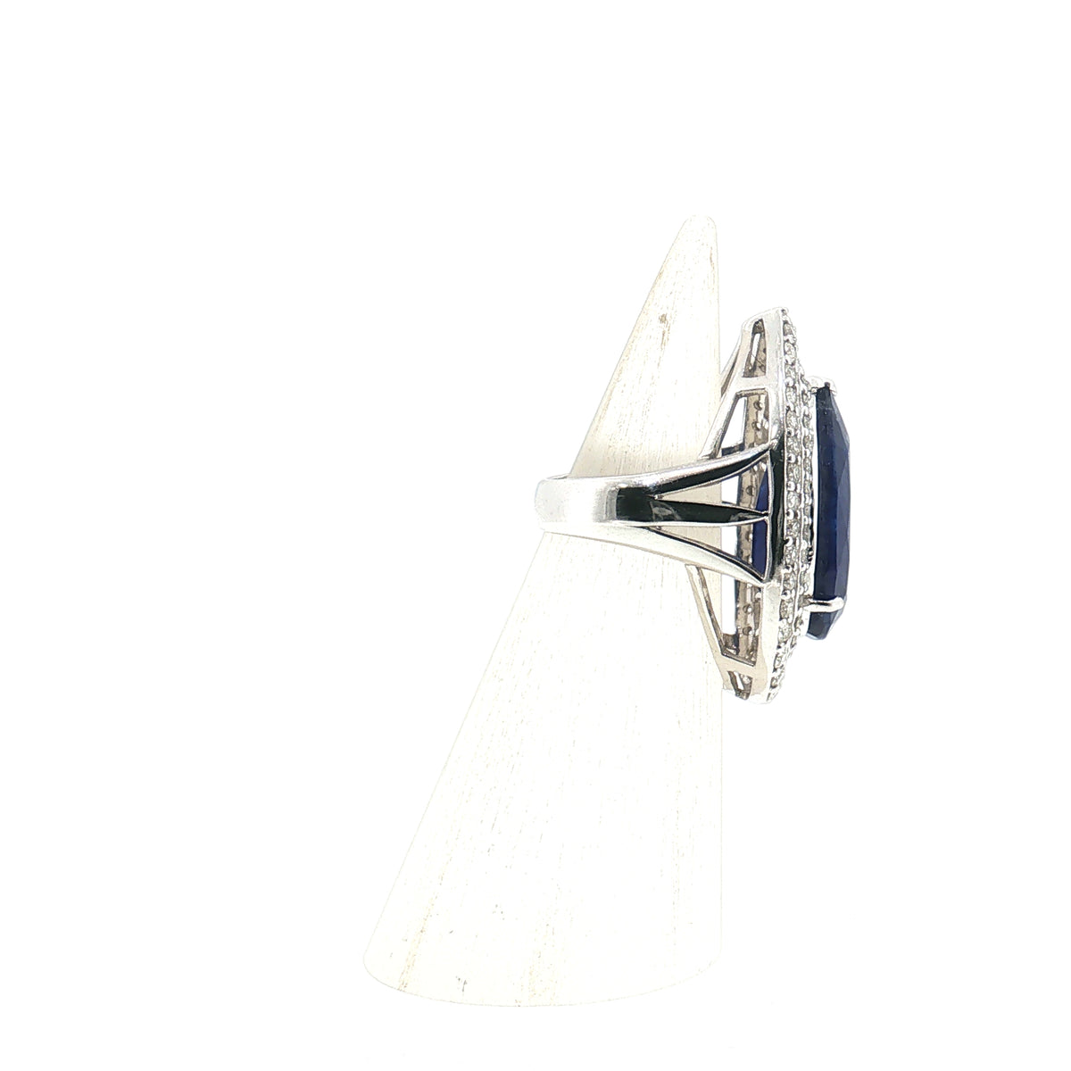 Saphir-Brillant Ring