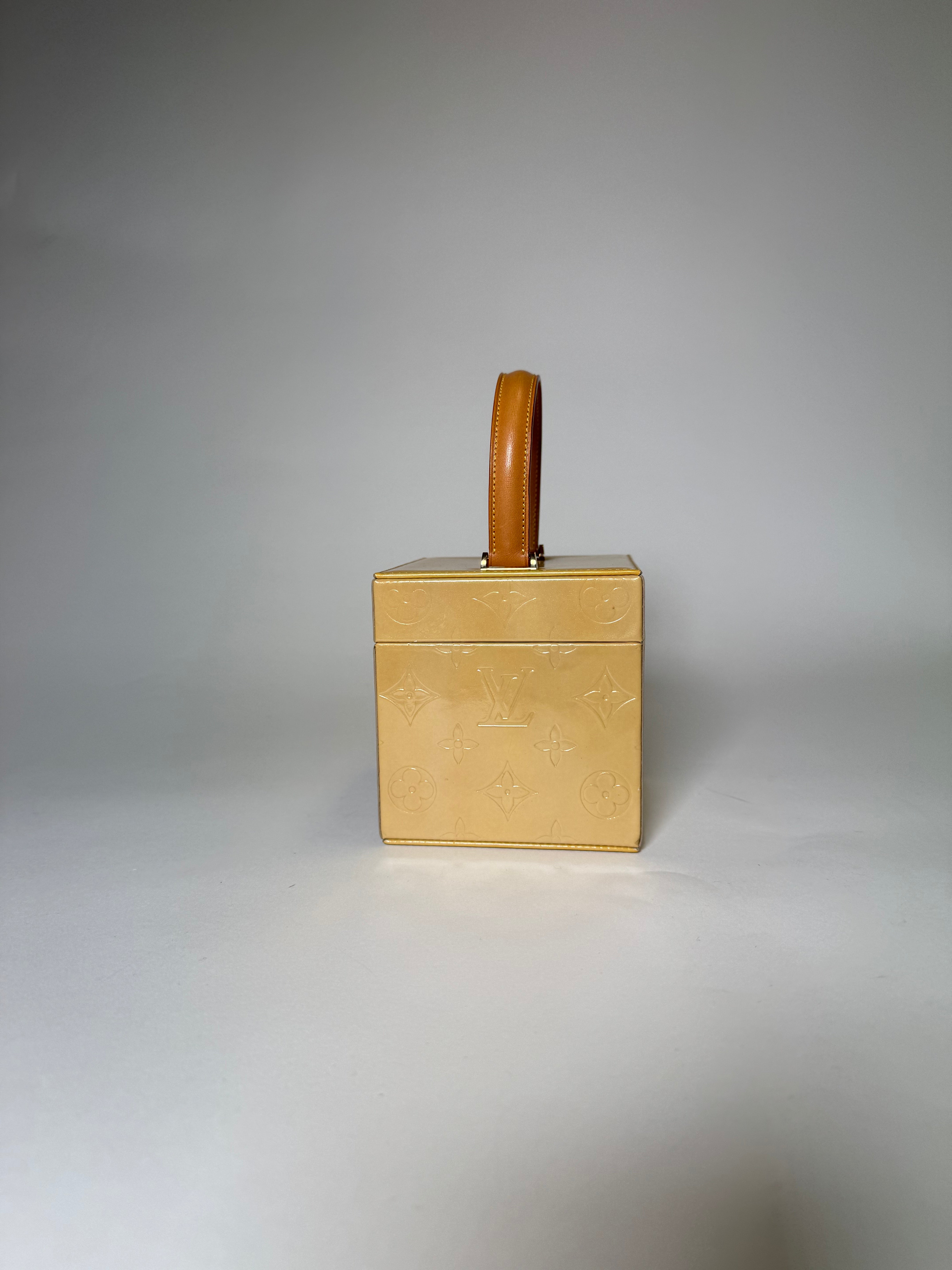 Louis Vuitton Vernis Bleecker Box