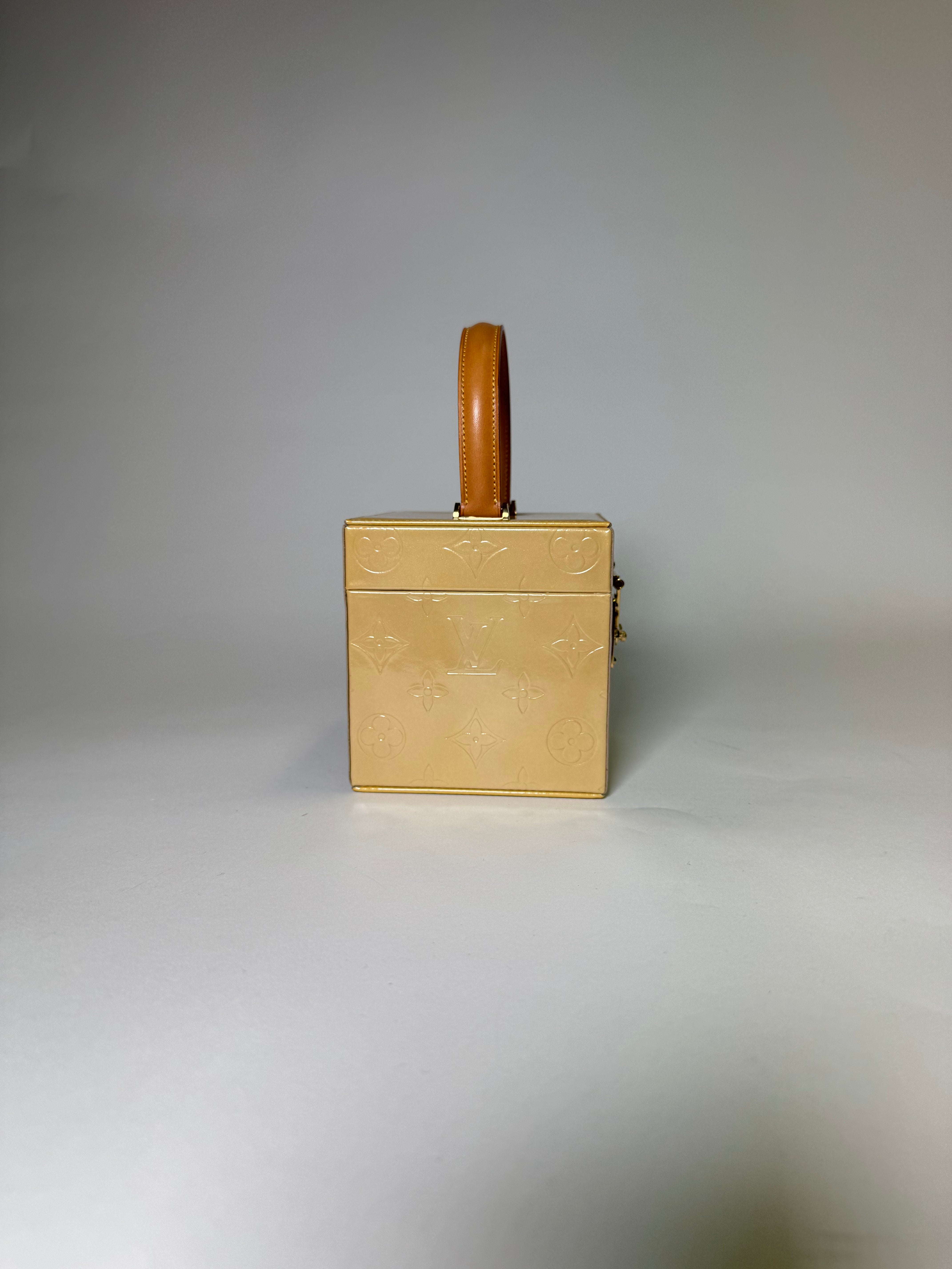 Louis Vuitton Vernis Bleecker Box