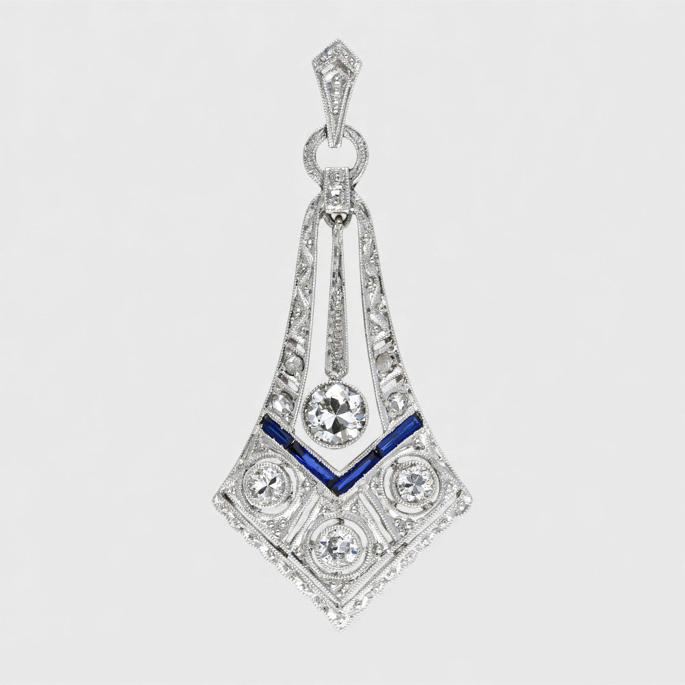 Anhänger im Art Déco Stil